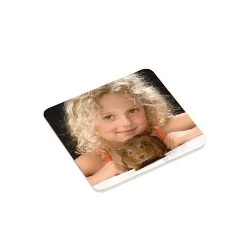 Négyzet alakú hűtőmágnes saját képpel szöveggel